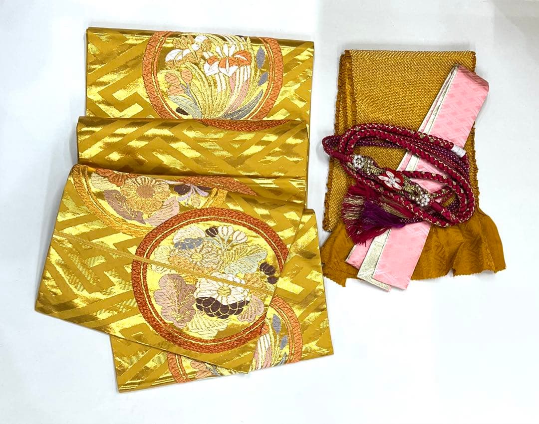 豪華！総絞り　名品　振り袖　フルセット　別誂長襦袢　総絵羽紋様　珍品　可愛い