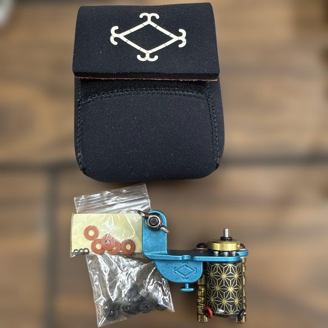 ウィザード・タトゥー・マシン　QUINKE ブルー　ロータリーマシン