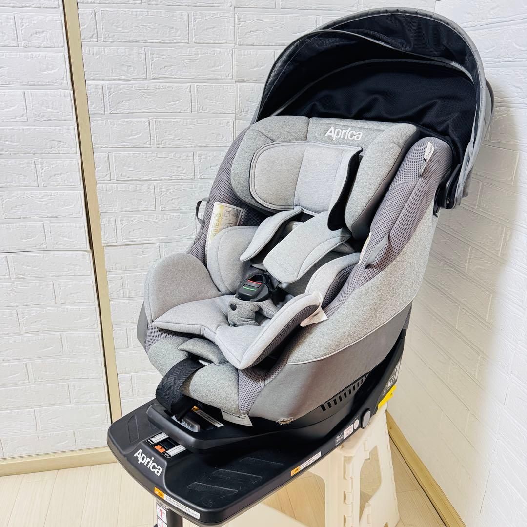 ✨極美品✨アップリカ チャイルドシート クルリラisofixプラスAB R129