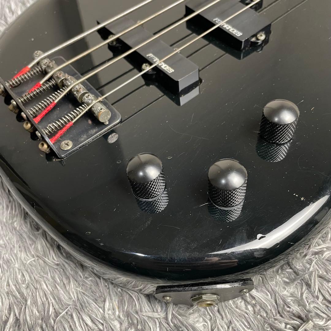 ベース Fernandes FRB-40