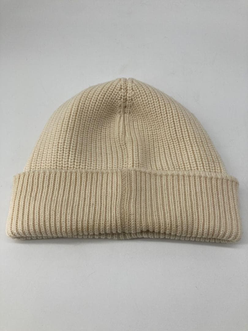 15669✨モンクレール 24年 ニット帽 ビッグロゴ ホワイト