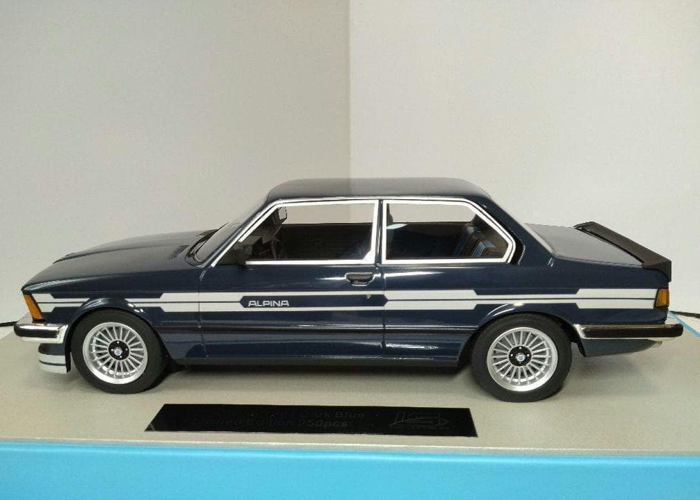21　京商 250個限定 1/18 BMW 323 アルピナ 1983