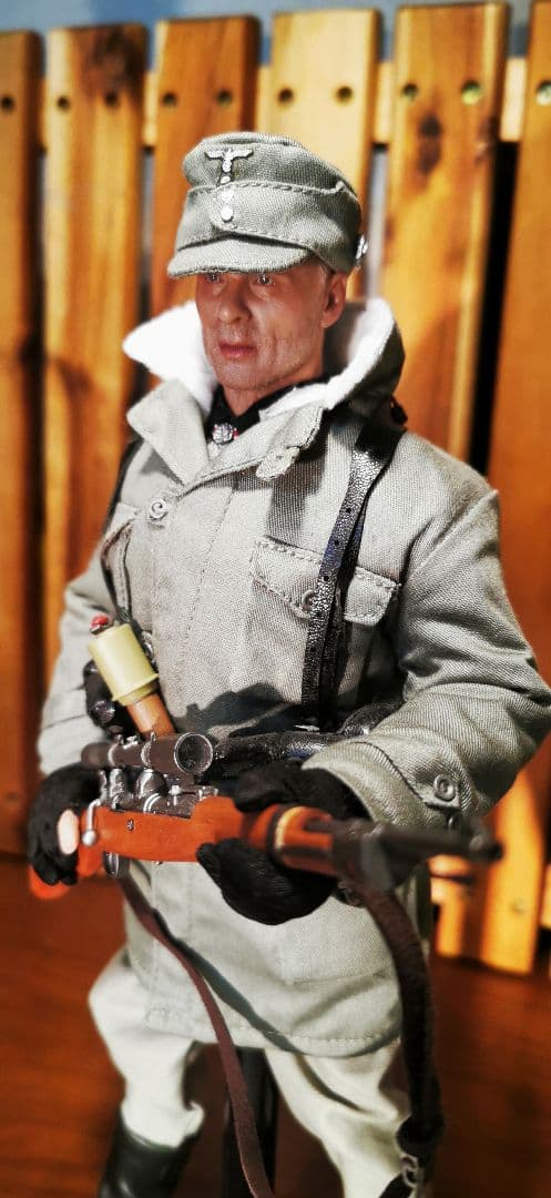 1/6 ドイツ兵フィギュア　ケーニッヒ中尉