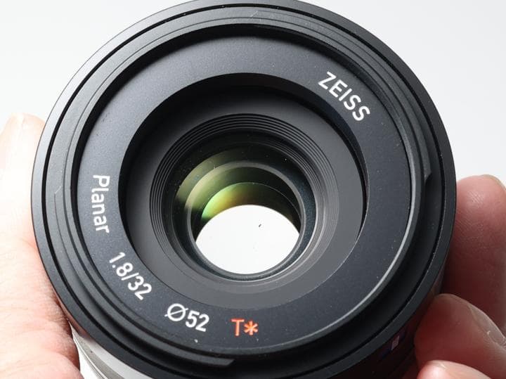 Touit 1.8/32 X-mount 単焦点レンズ　元箱付き