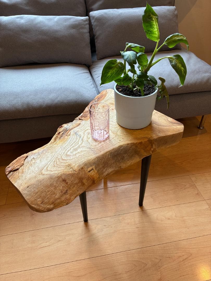 国産無垢一枚板サイドテーブル｜ブラックアイアン｜一点もの