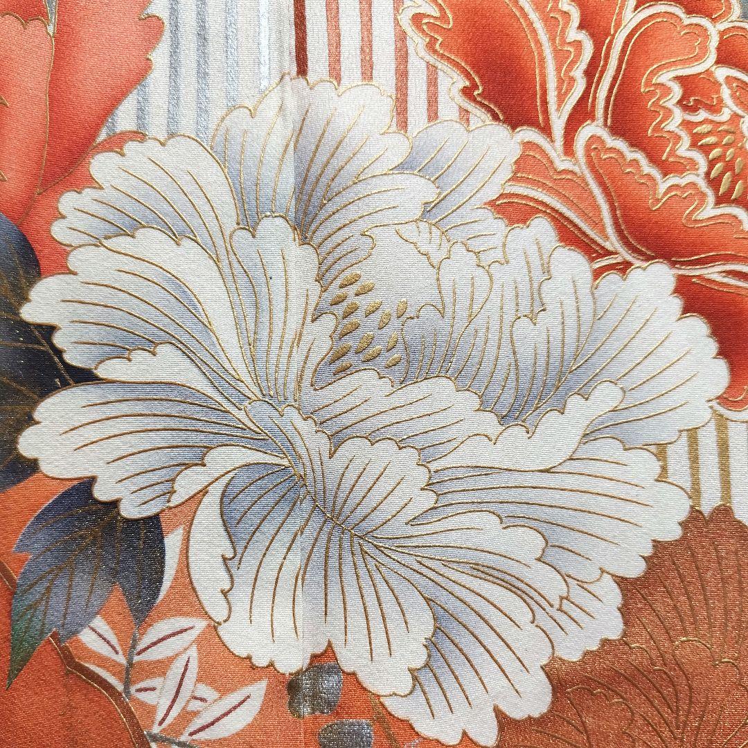 振袖フルセット(7点)・成人式・金銀彩加工・くすみ・白・古典柄・大輪牡丹