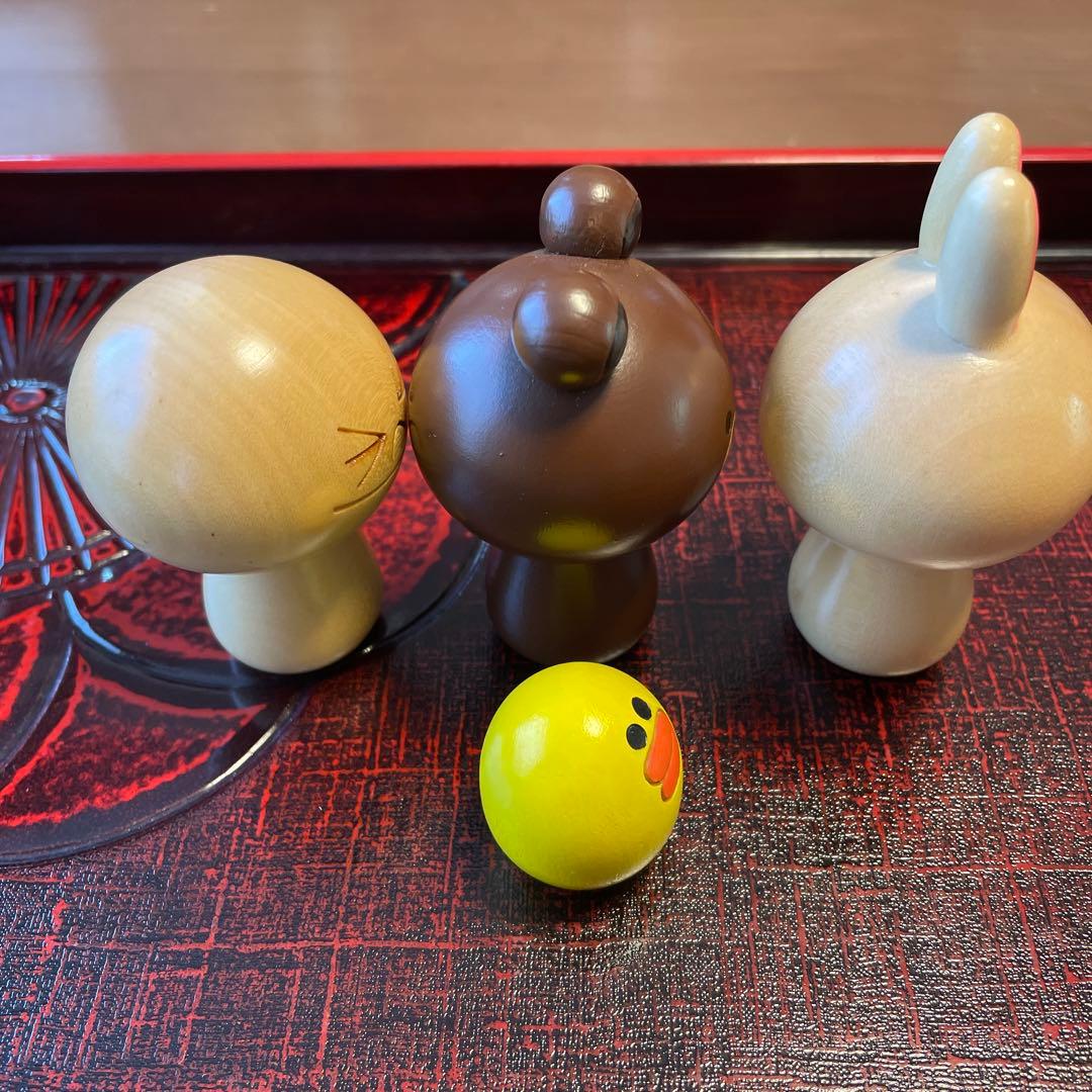 LINEフレンズ　卯三郎こけし　コニー　ブラウン　サリー　ムーン　キャラクター