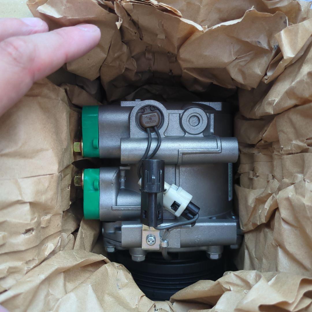 E25キャラバン　リビルトコンプレッサーGR926-MT033 ZD30DDTI