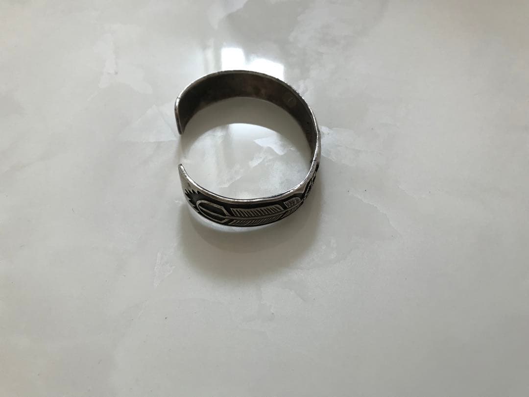 ナバホ　ヴィンテージ　バングル　【良柄】