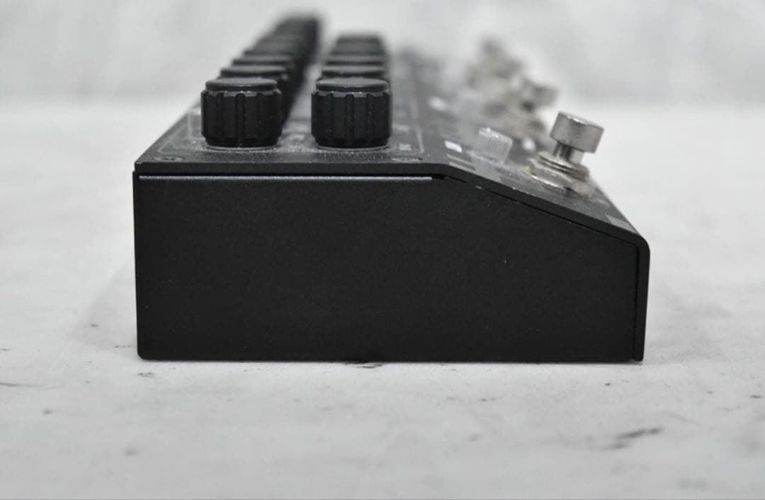 FREE THE TONE G-Stage 布袋寅泰