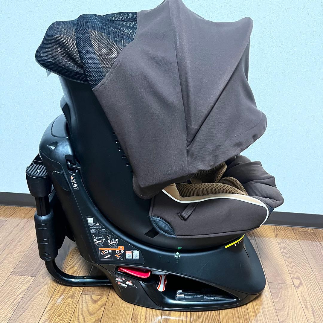 【極美品】エールベベ クルットNT2 チャイルドシート　シナモンブラウン