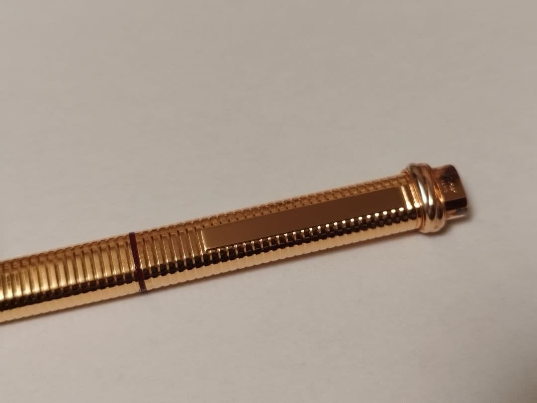 カルティエ　万年筆　Cartier Les Must ゴールド