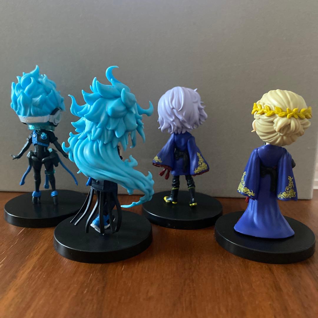 ツイステ　Qposket petit 24点セット　フィギュア