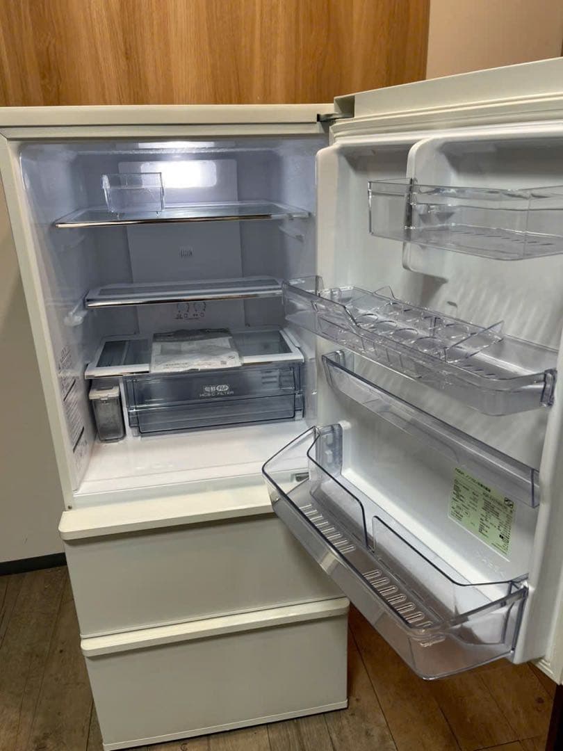 AQUA 冷凍冷蔵庫 272L AQR-SV27HBK(W) 21年製 3ドア