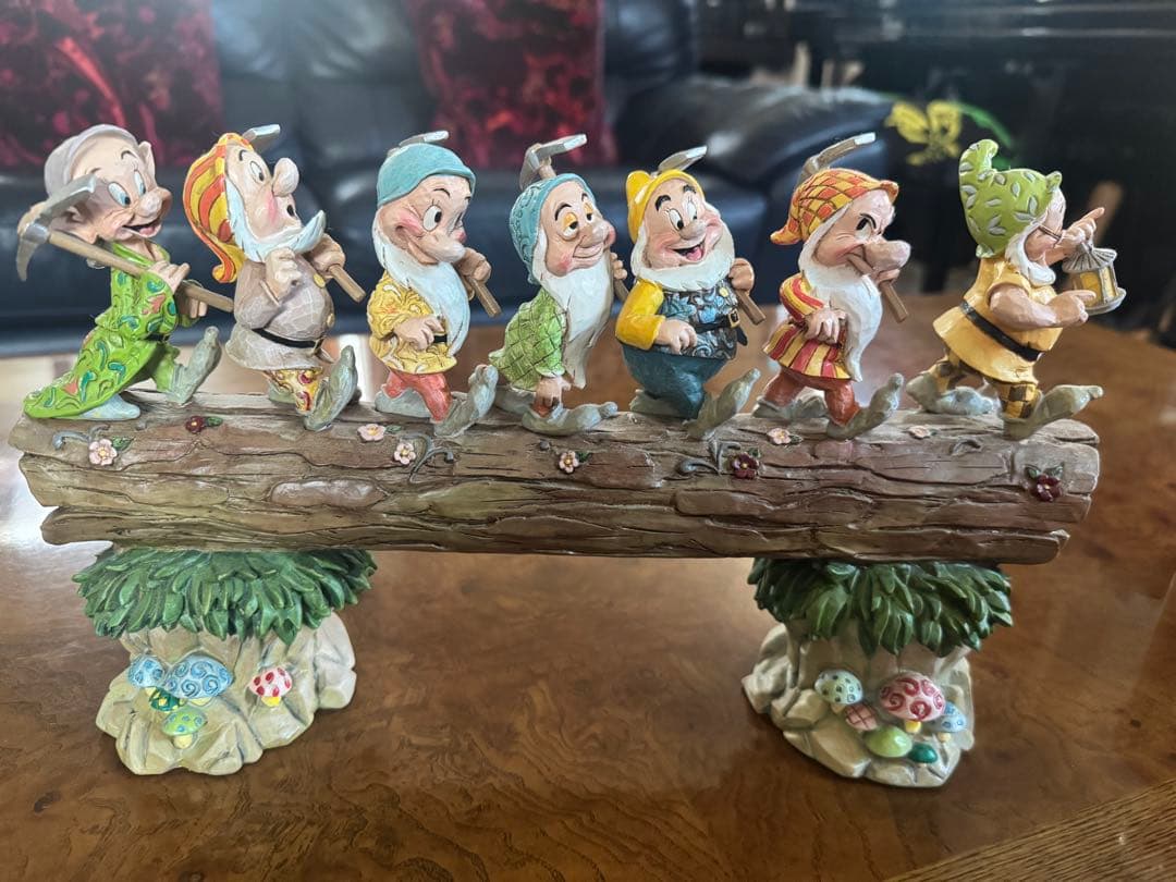 Disney Traditions 七人の小人 置物