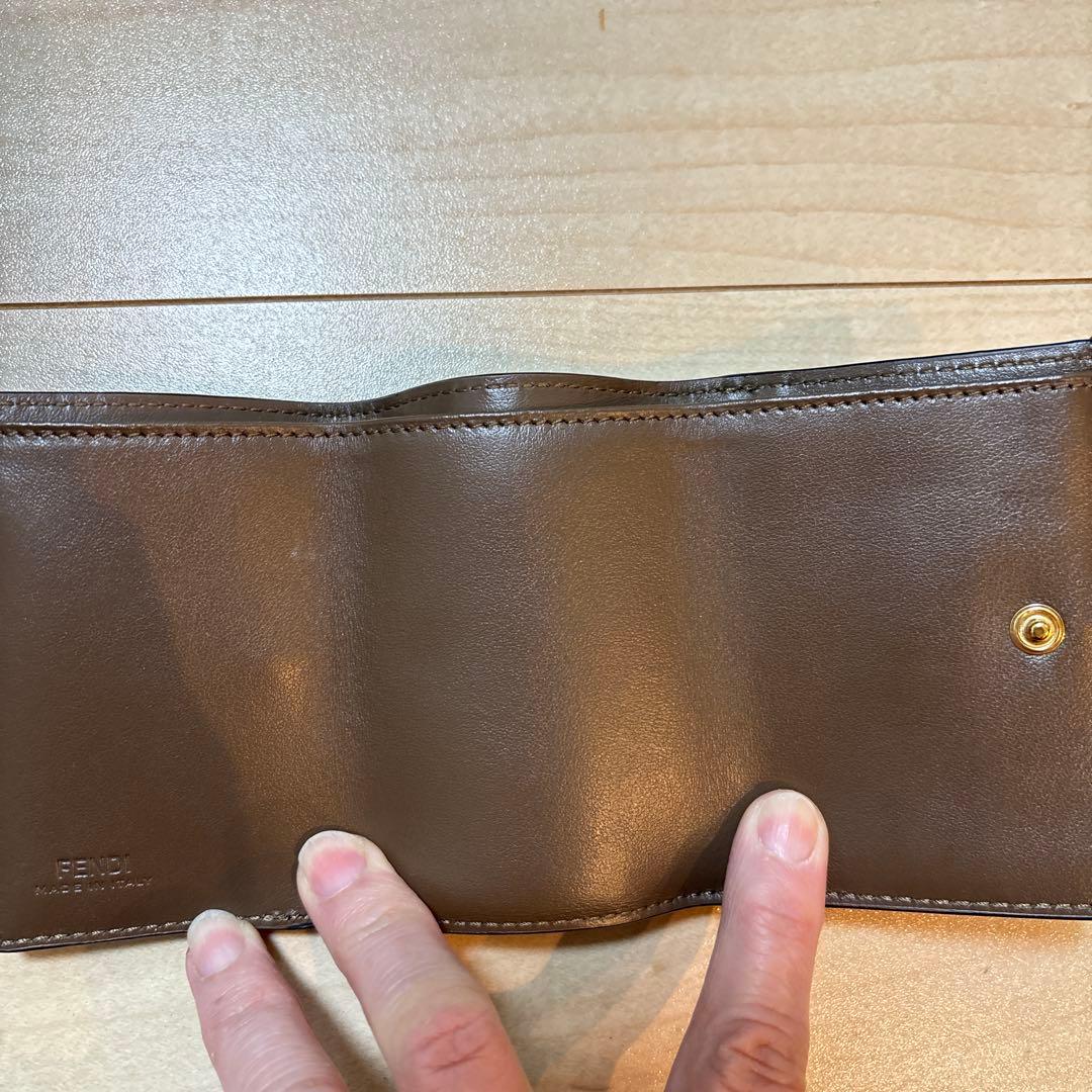 FENDI 三つ折り財布 ブラウン ブラック