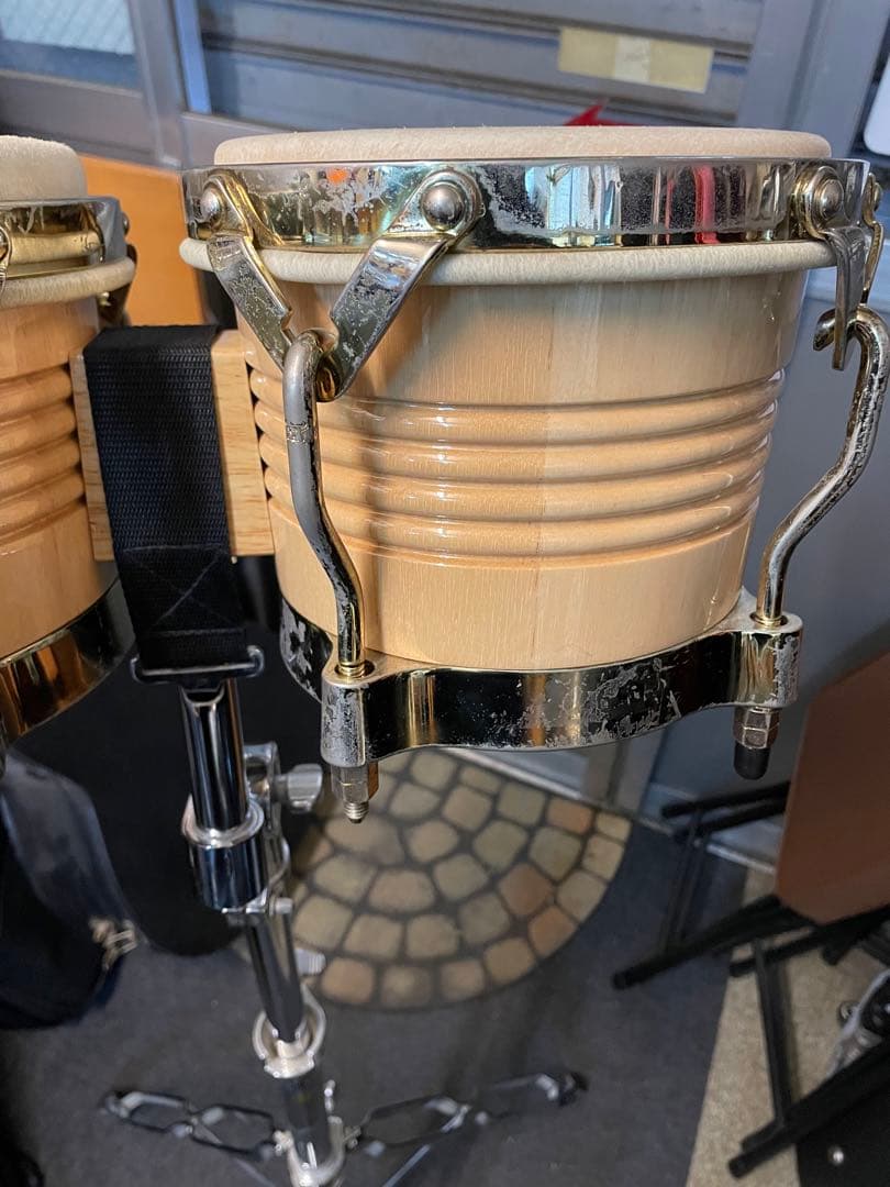 ガ*ガ様 LP ボンゴ デュオ スタンド、ケース付き