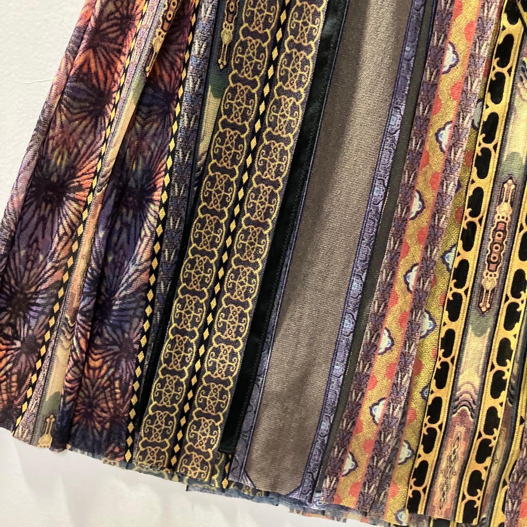 ＊美品＊ヴィヴィアンタム ／短冊　スカート　パワーネット