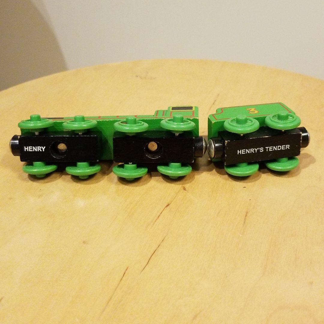 きかんしゃトーマス　木製レールシリーズ　ヘンリー