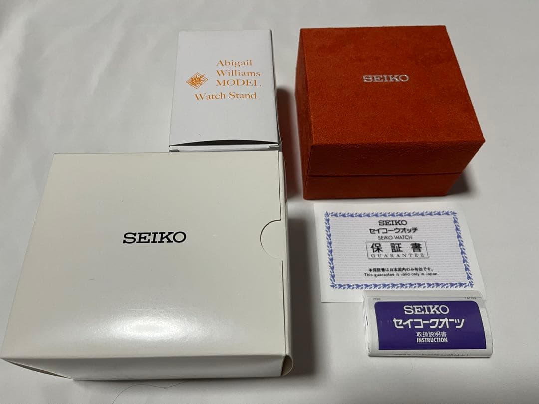 FGO アビゲイル SEIKO 時計　ウォッチスタンド付き