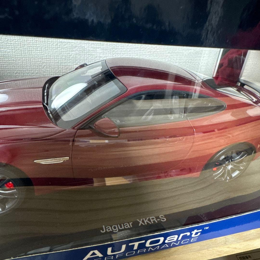 Autoart 1/18 ジャガー XKR-S