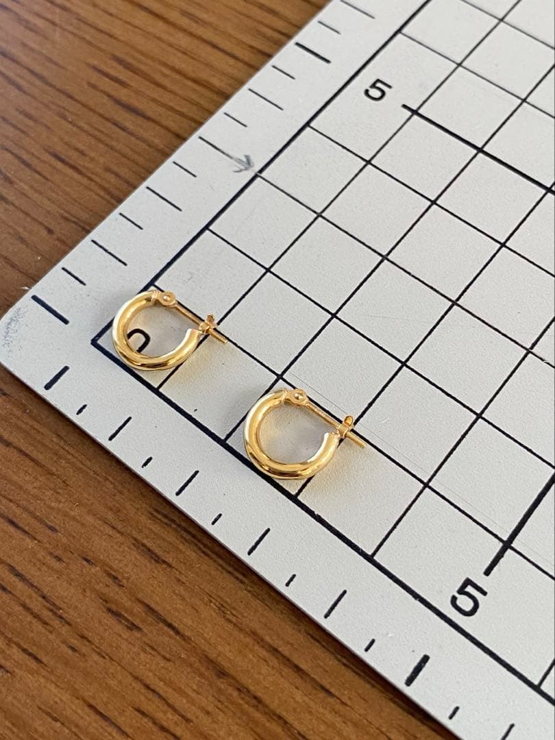 K18フープピアス