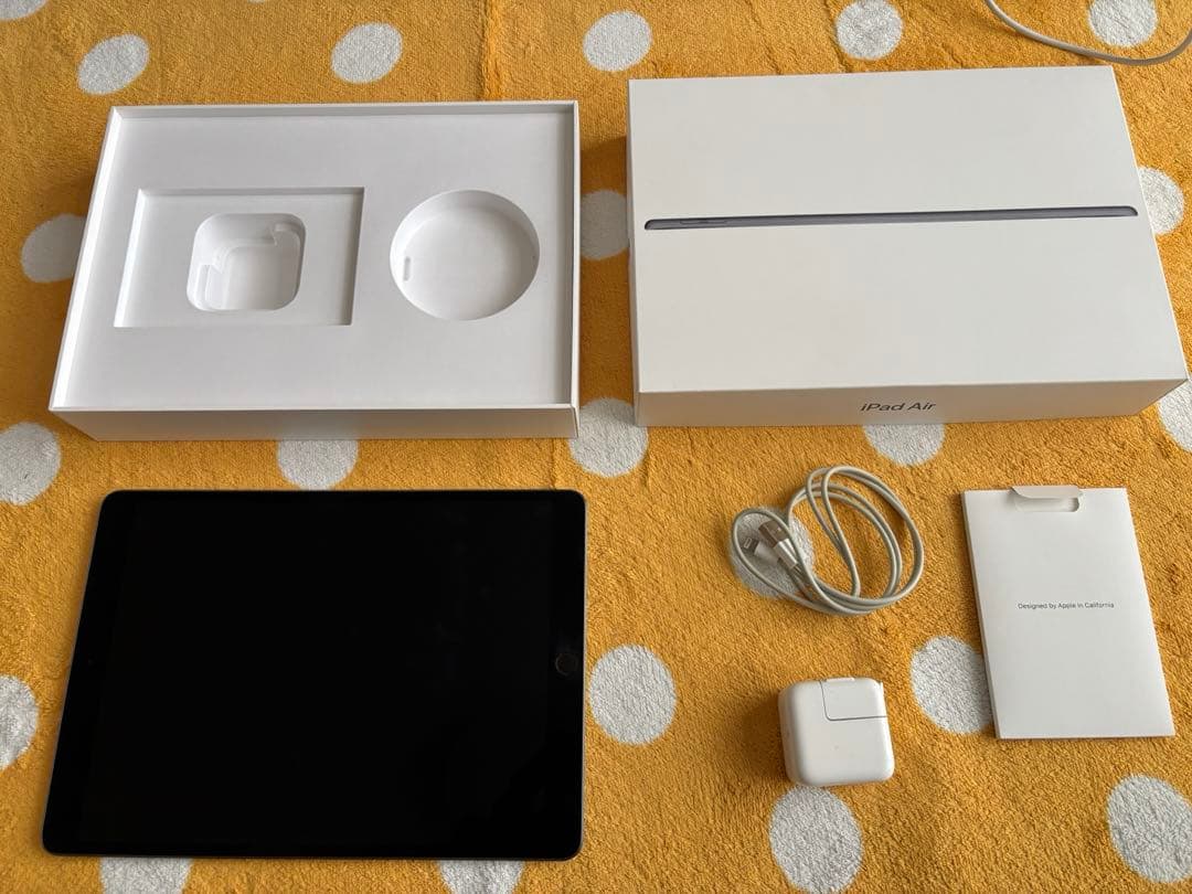 iPad Air 第3世代　64gb スペースグレー