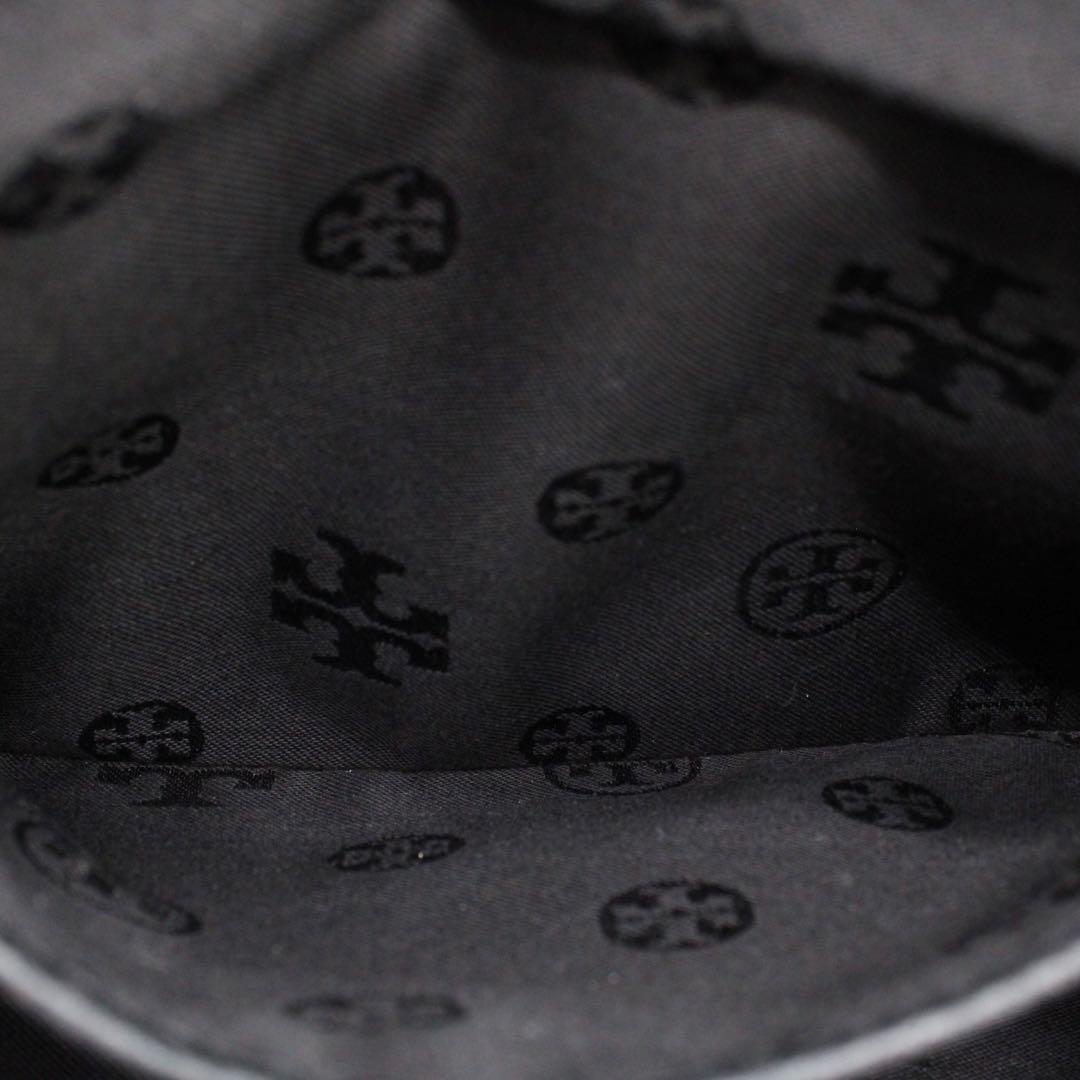 【美品】TORYBURCH タッセル ショルダーバッグ クロスボディ ブラック