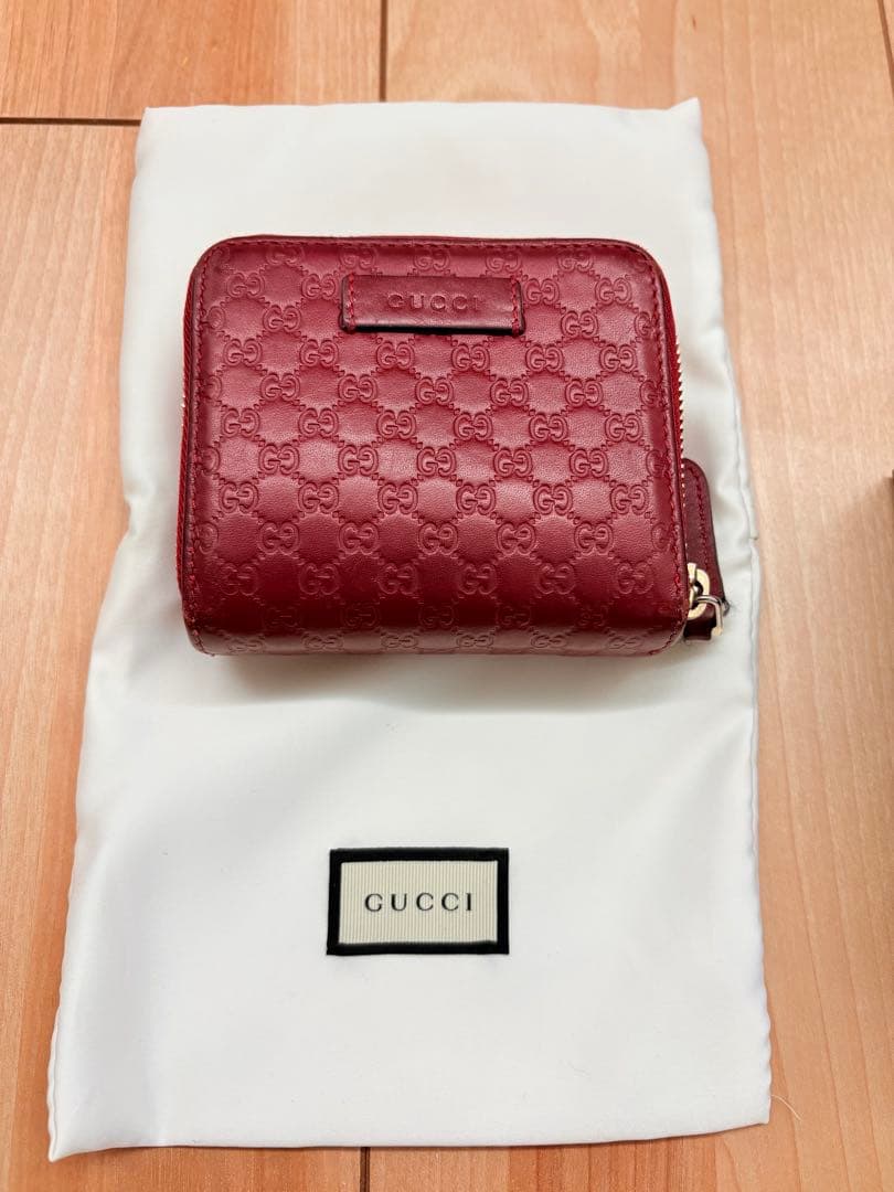 グッチ　二つ折り財布　マイクロシマ　GG　ラウンドジップ