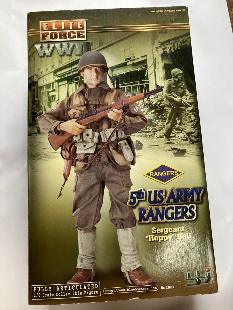 ELITE FORCE WWII フィギュアセット