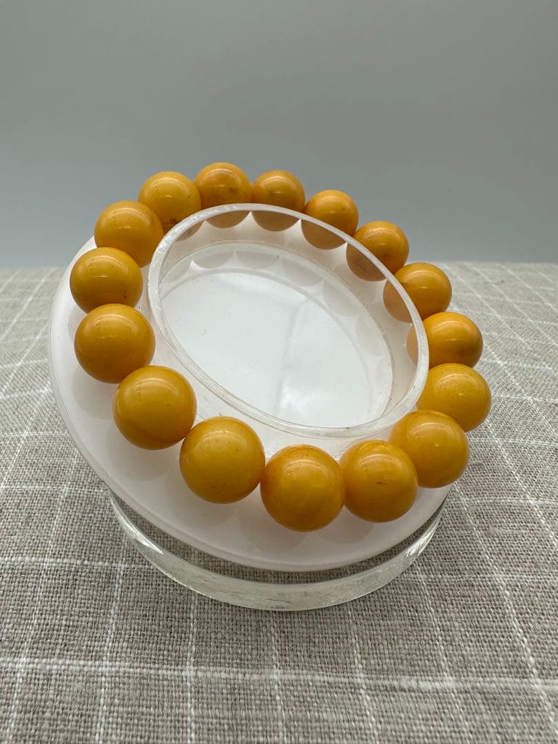 ☆天然☆ バルト海産　天然アンバー 琥珀 蜜蝋 ブレスレットフリーサイズ 美品