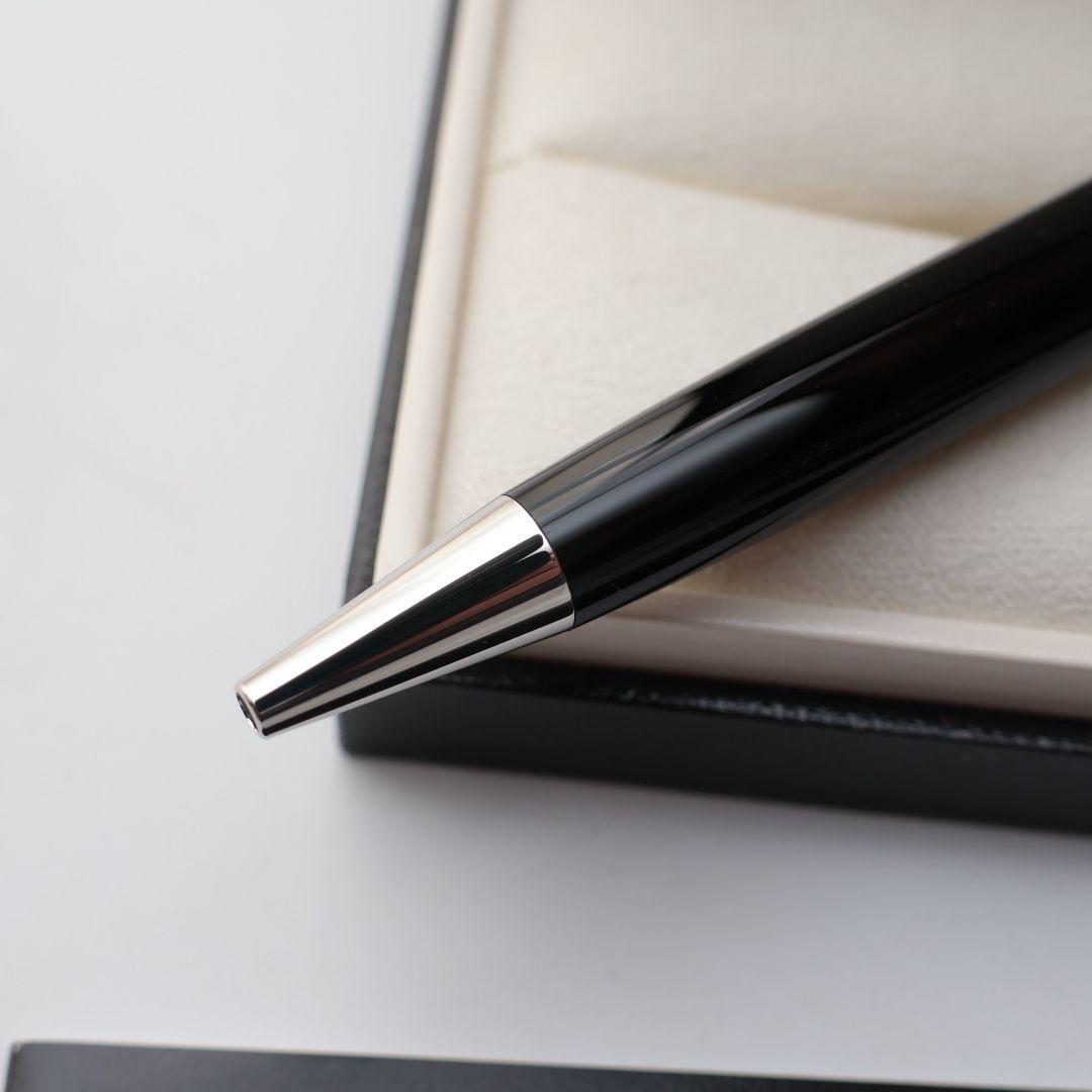 未使用 モンブラン MONT BLANC ボールペン 黒 専用ケース付き