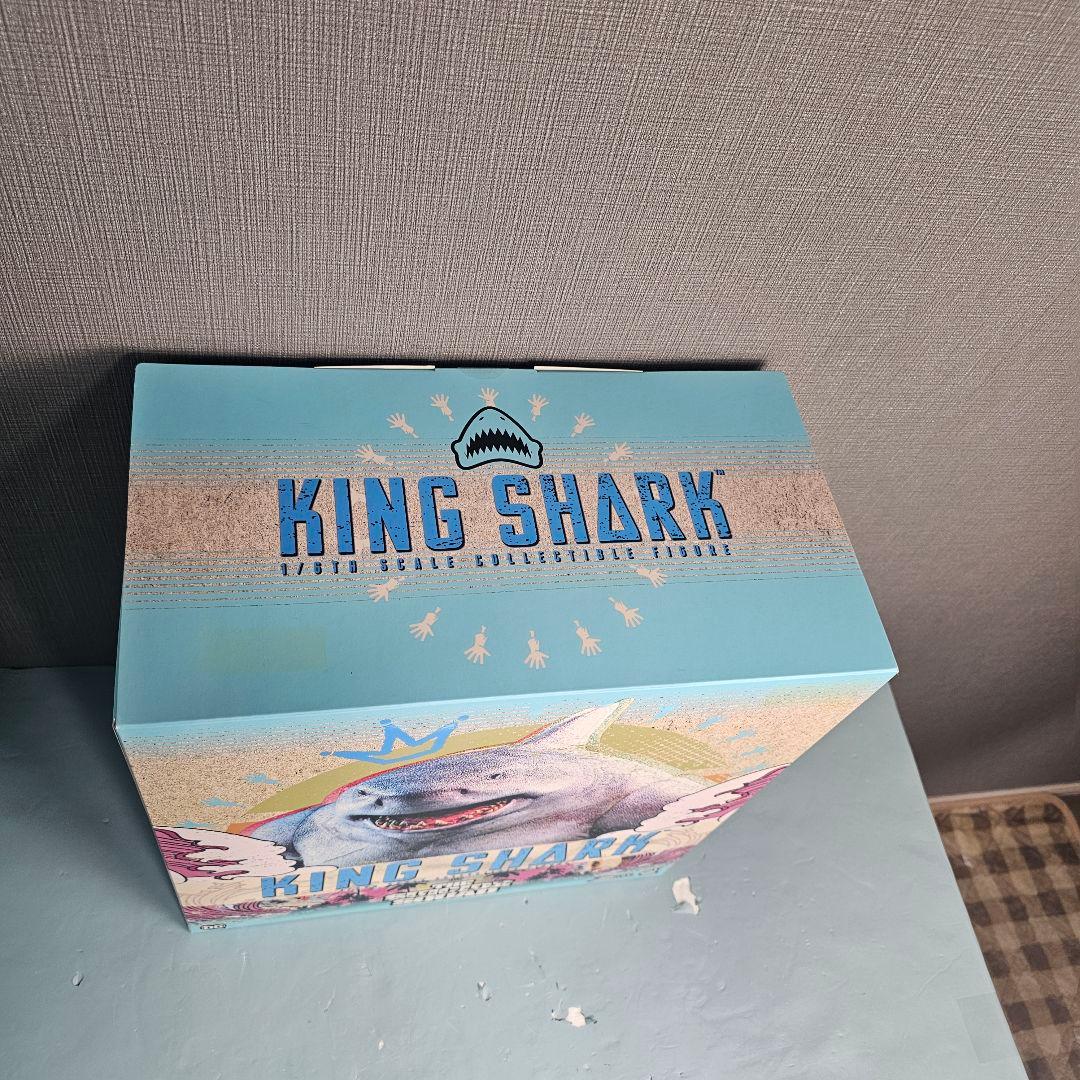 ホットトイズ　キングシャーク　スーサイドスクワッド