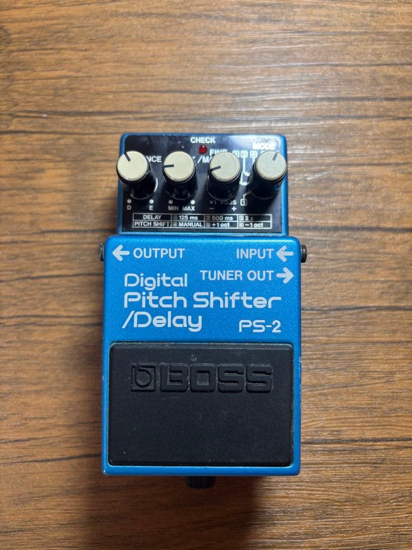 BOSS PS-2 デジタルピッチシフター/ディレイ