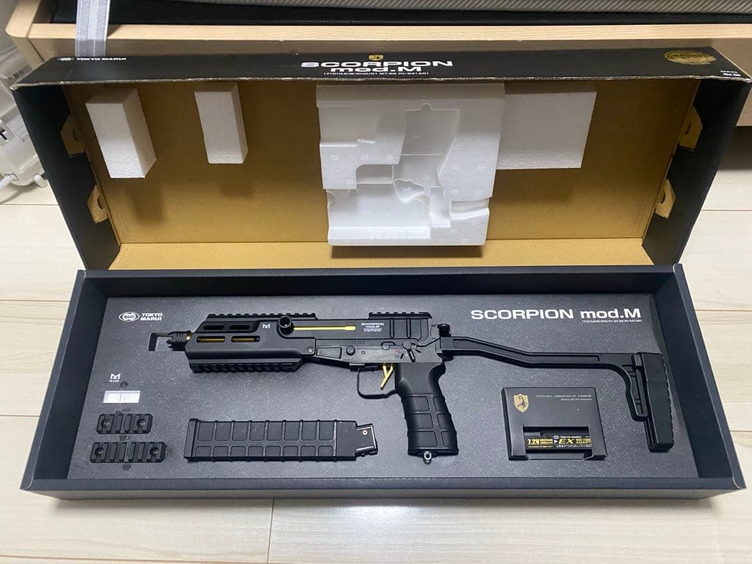 東京マルイ スコーピオン mod.m 電動ガン サブマシンガン