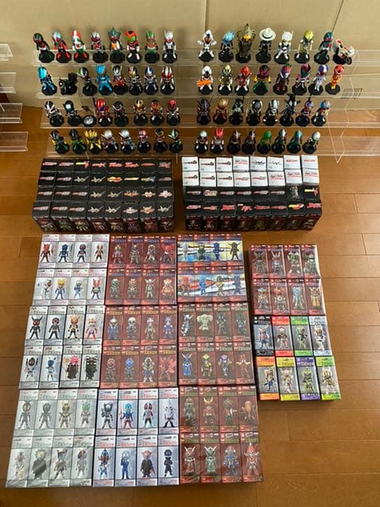 仮面ライダー　ワールドコレクタブルフィギュア