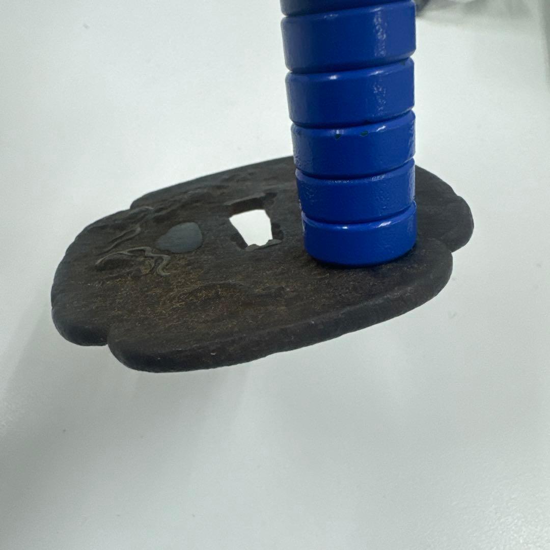 刀装具　龍模様の鍔