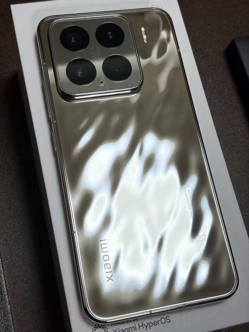Xiaomi 15 リキッドシルバー 512GB+12GB 美品 純正ケースあり