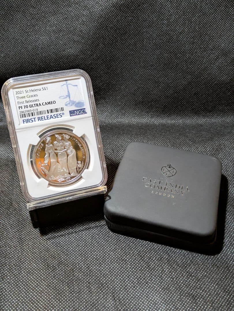 【最高鑑定の最高傑作】2021年英国王立造幣局　伝説のスリーグレイセス銀貨復刻版