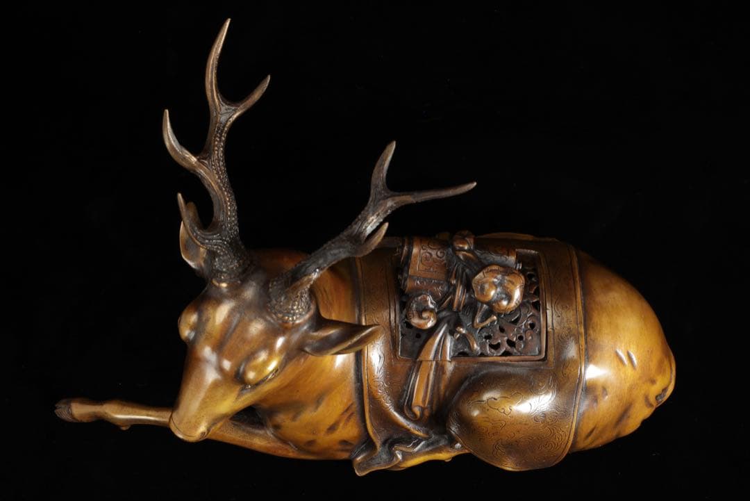 金工師 宗信造 蝋型鋳造 銅製 鹿 香炉 共箱 細密彫刻 置物 古美術品 骨董品