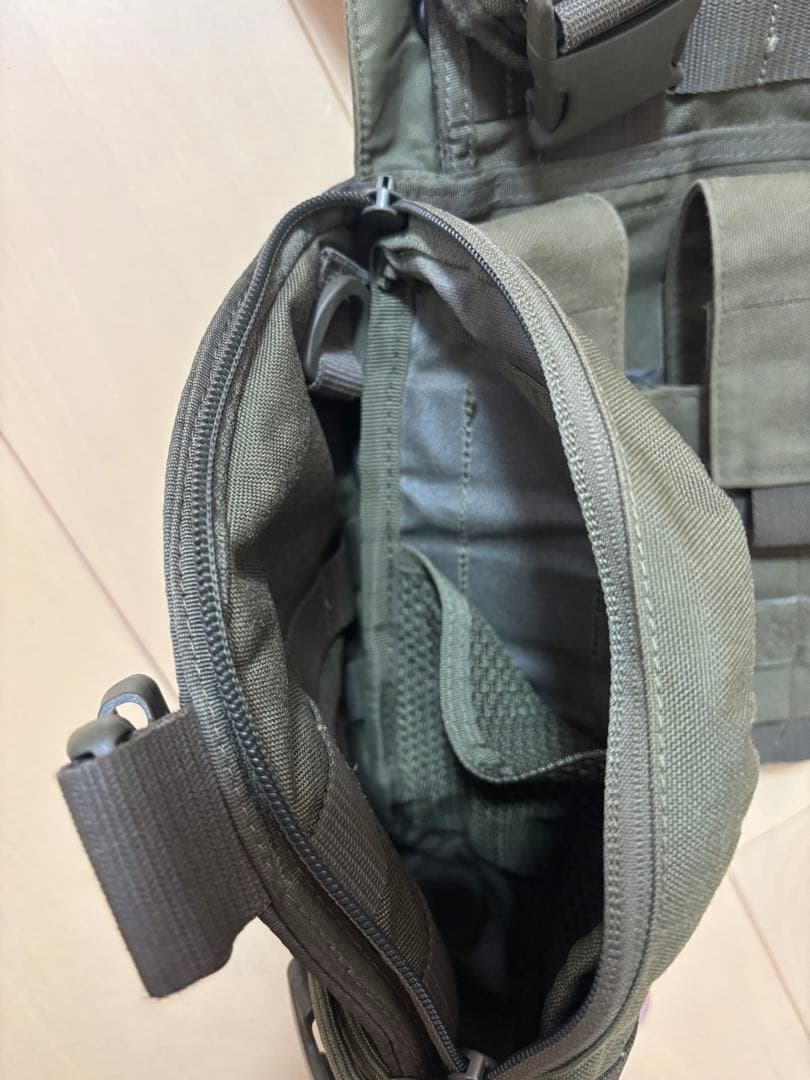 オリーブドラブ チェストリグ