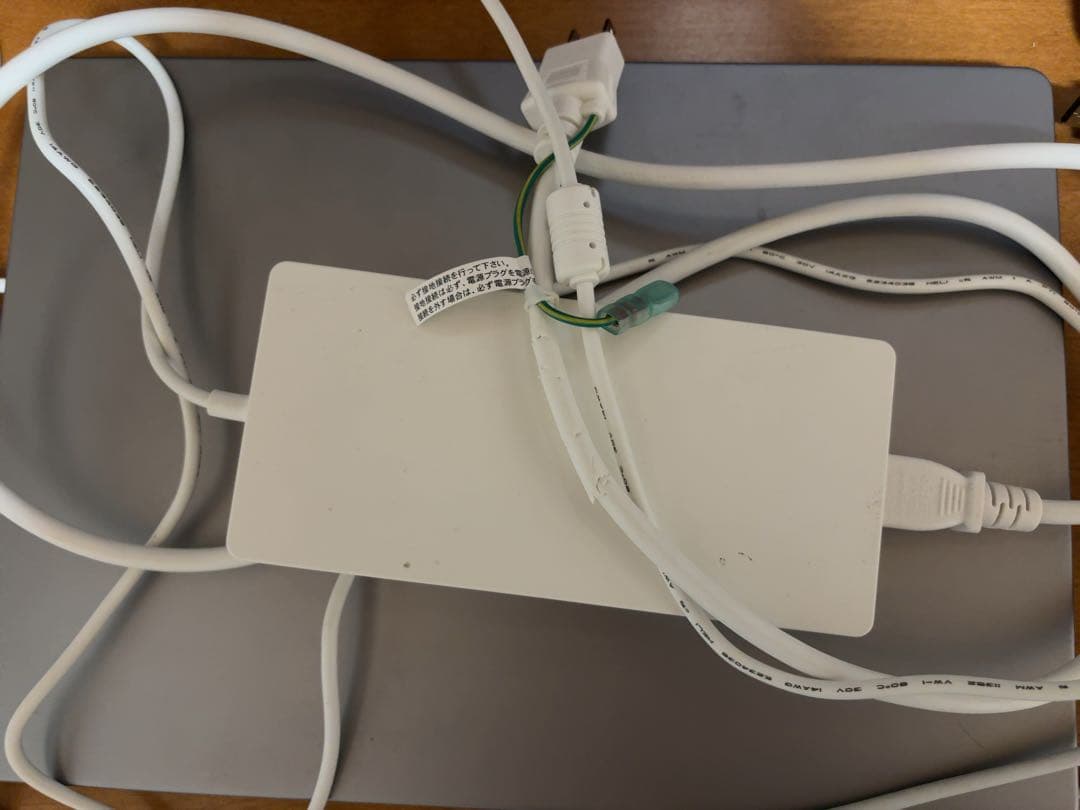 LG 4K 32UP550-W モニター