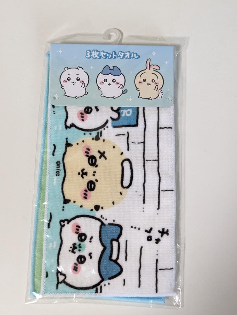 ちいかわ うさぎ ハチワレ ペーパーホルダーカバー スクエアワンプレート シール