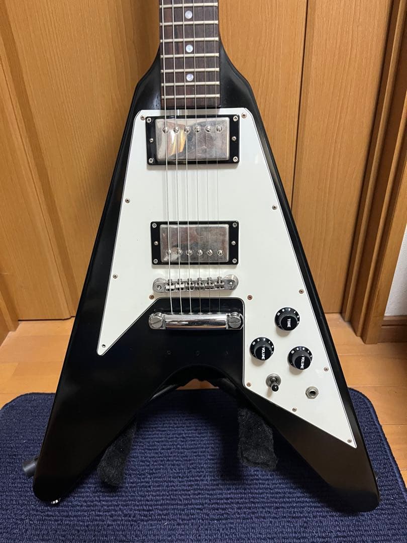ギター Burny LV-115KK Flying V