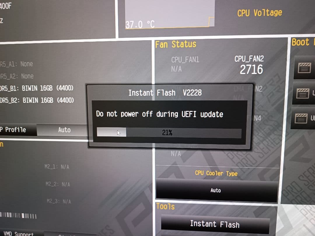 ASRock B760 PRO RS WiFi White マザーボード確認済み