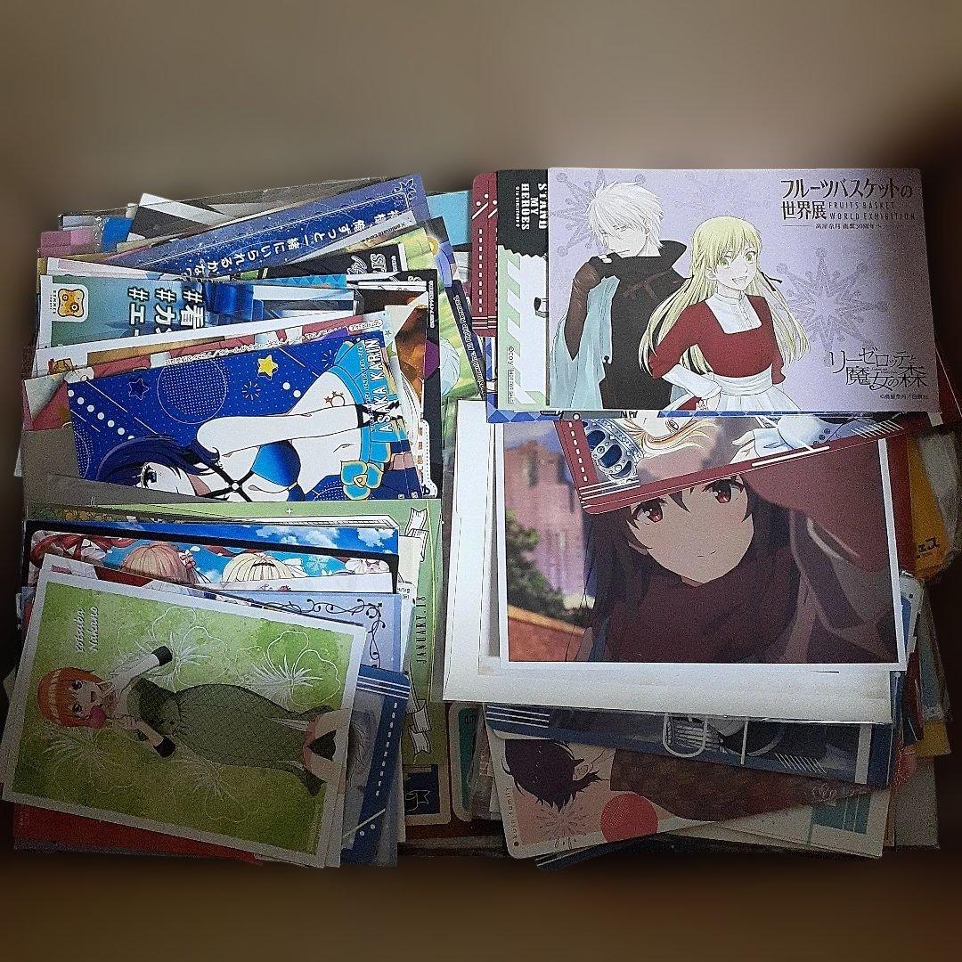 アニメ・マンガ・キャラクター　紙類　紙系　紙雑貨　大量　まとめ売り　　大