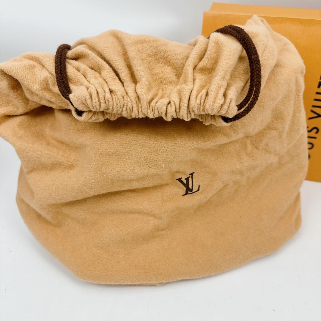 ルイヴィトン　モノグラム　プチノエ　巾着　ショルダーバッグ