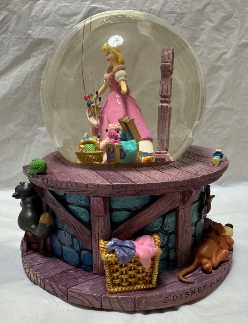 ディズニー シンデレラ オルゴール付き スノーグローブ