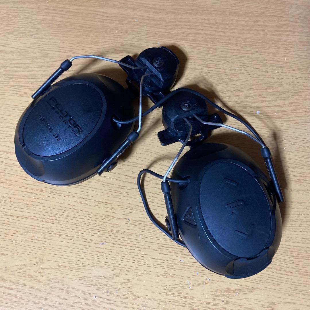 Peltor Sport Tactical 300 イヤーマフ 耳栓
