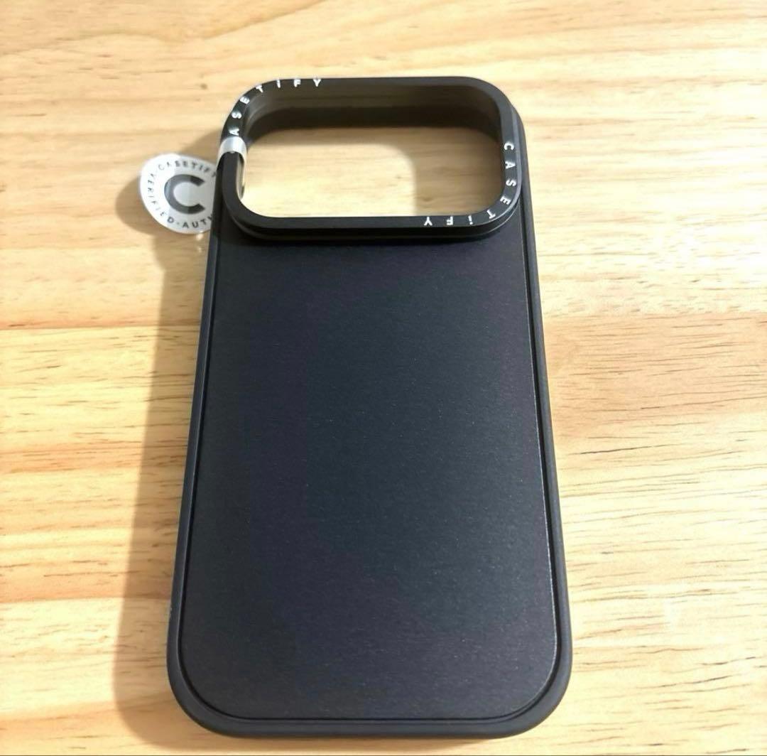 iPhone17Pro用 スマホケース マットブラック 耐衝撃MagSafe対応